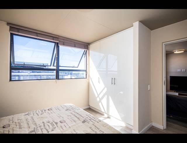 2 BEDROOM APARTMENT FOR SALE IN OBSERVATORY